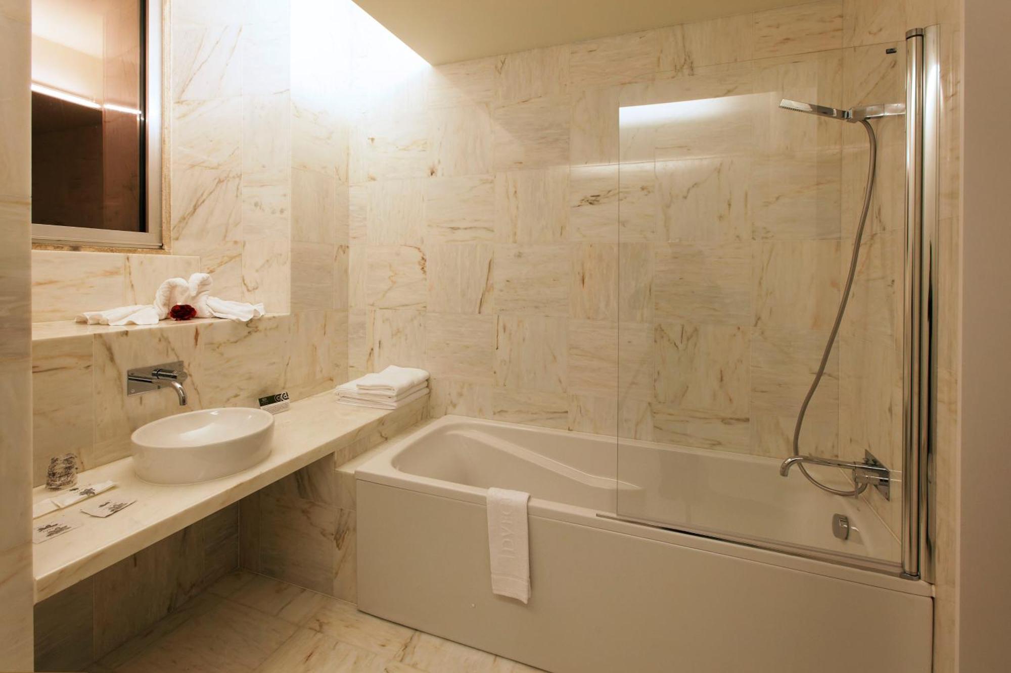 Hd | Duecitania Design Hotel Penela Exterior photo